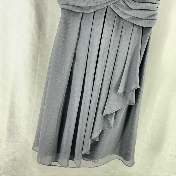 David's Bridal Strapless Dress Size 2 - Picture 5 of 7